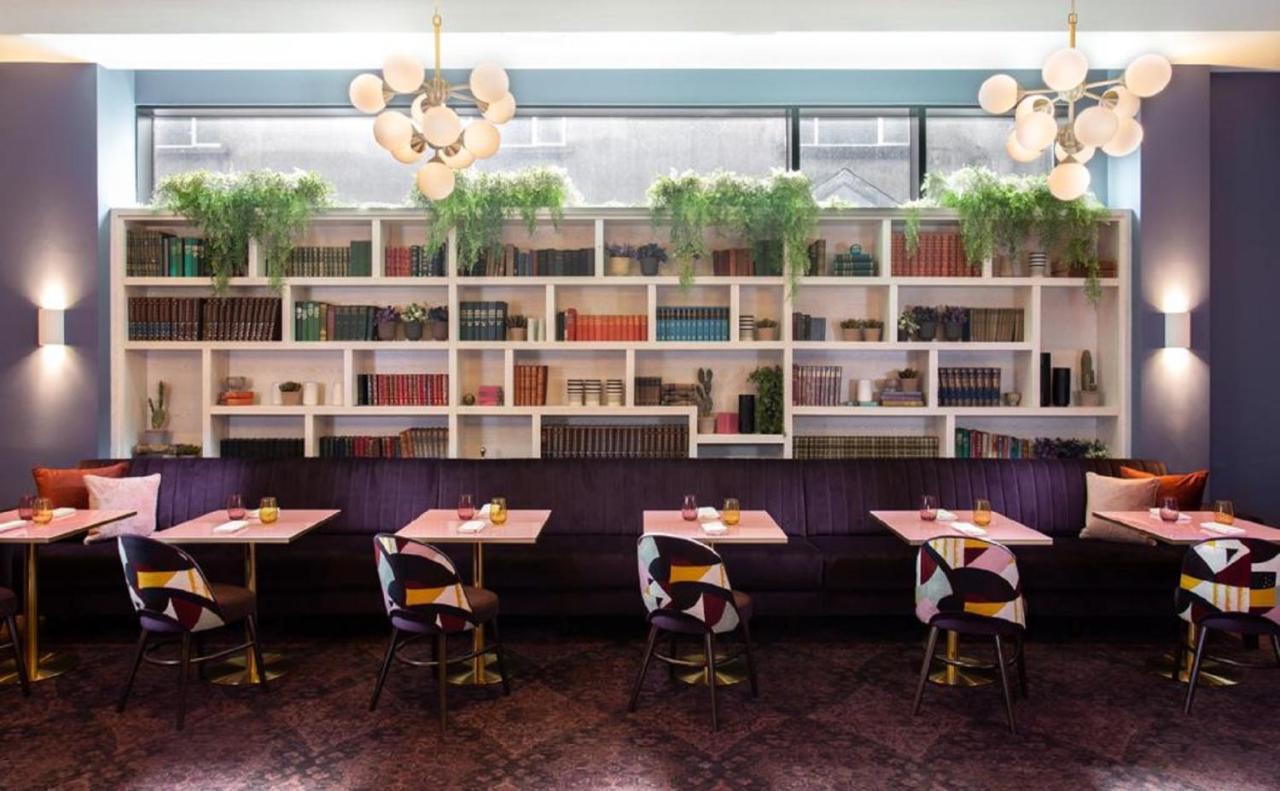 The Savoy Hotel Limerick Ngoại thất bức ảnh The interior of the restaurant