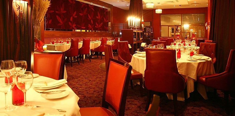 The Savoy Hotel Limerick Ngoại thất bức ảnh Interior of the restaurant